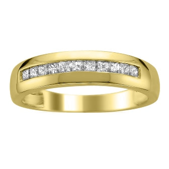 Mined diamond Princess  Ring weighing 4.38Gms with 0.495 Carat Diamonds and set in 14KT Gold