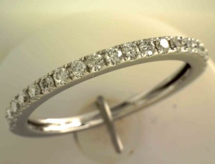 Mined diamonds Ring weighing 4.13Gms with 0.23 Carat Diamonds and set in Platinum