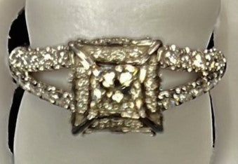 Mined diamond  Ring weighing 4.09Gms with 1.25 Carat Diamonds and set in 14KT Gold