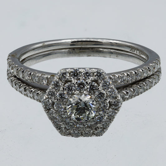 Mined diamond  Ring weighing 4.45Gms with 1.02 Carat Diamonds and set in 14KT Gold